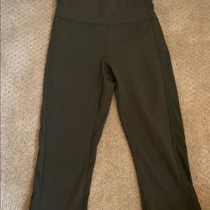 Lululemon capris